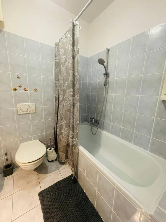 Central Studio Close To Andrassy Avenue For 4 Persons บูดาเปสต์ ภายนอก รูปภาพ